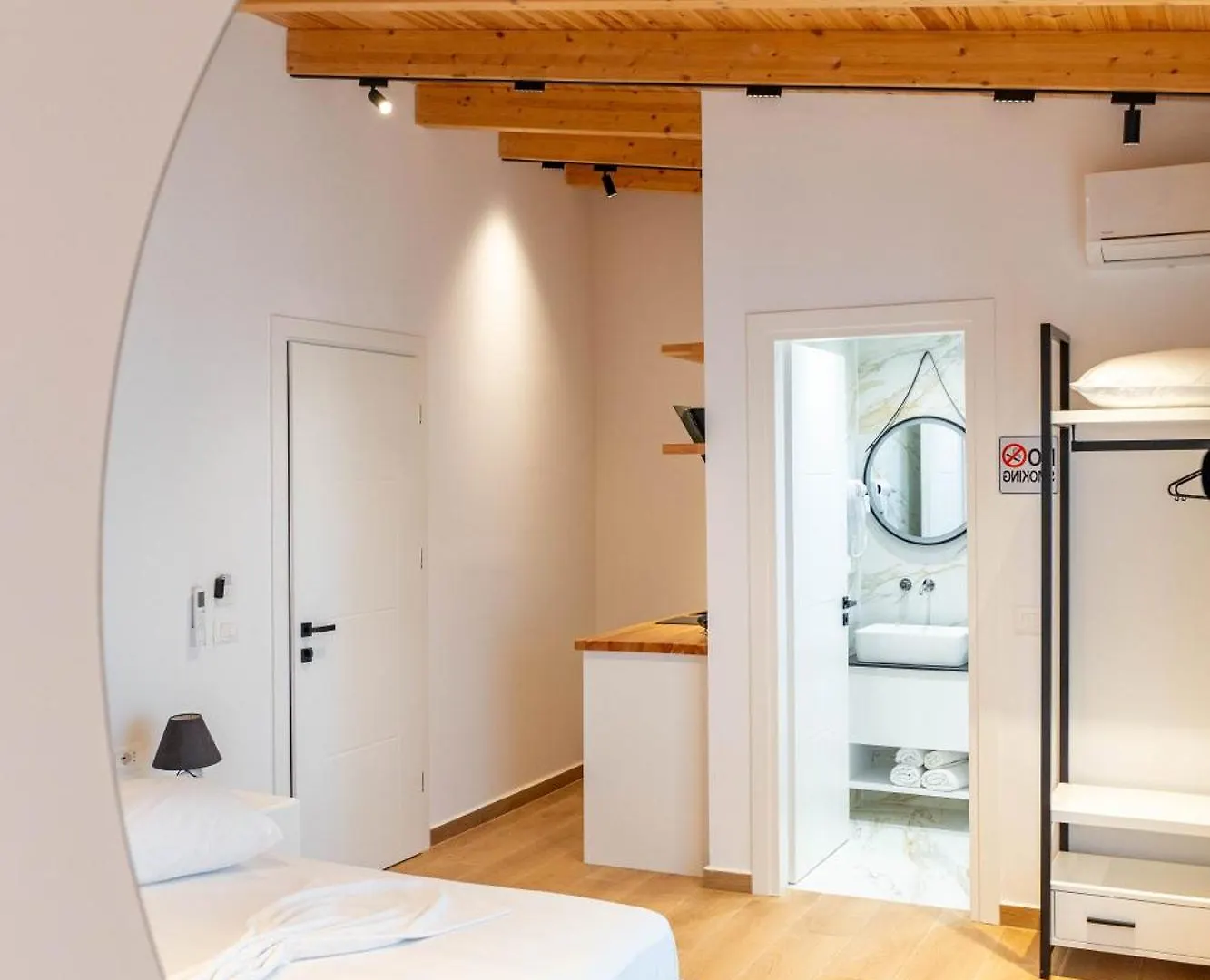 Afriol Rooms Sarande Albania