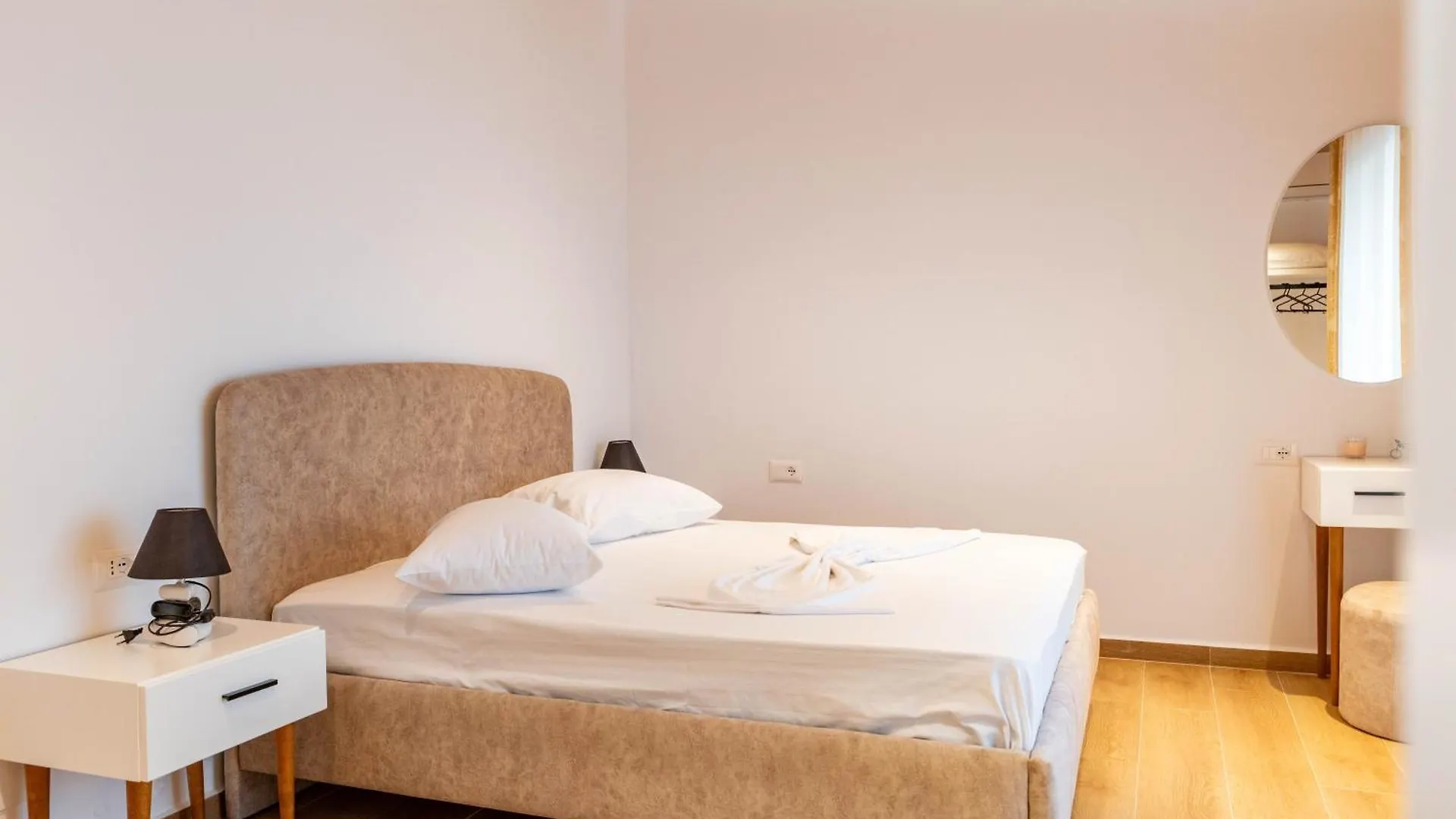 Apartment Afriol Rooms Sarande